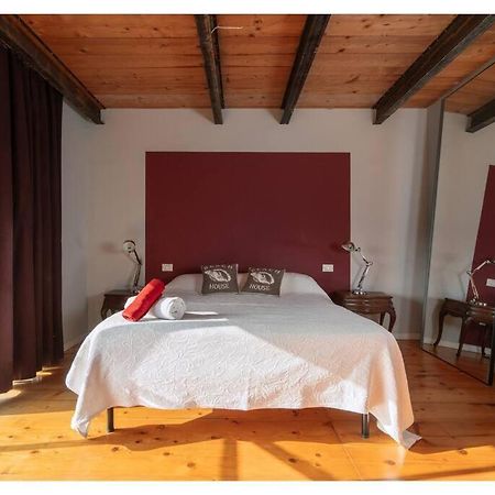 Loft Cianosi - Appartamento Nel Cuore Di リヴォルノ エクステリア 写真